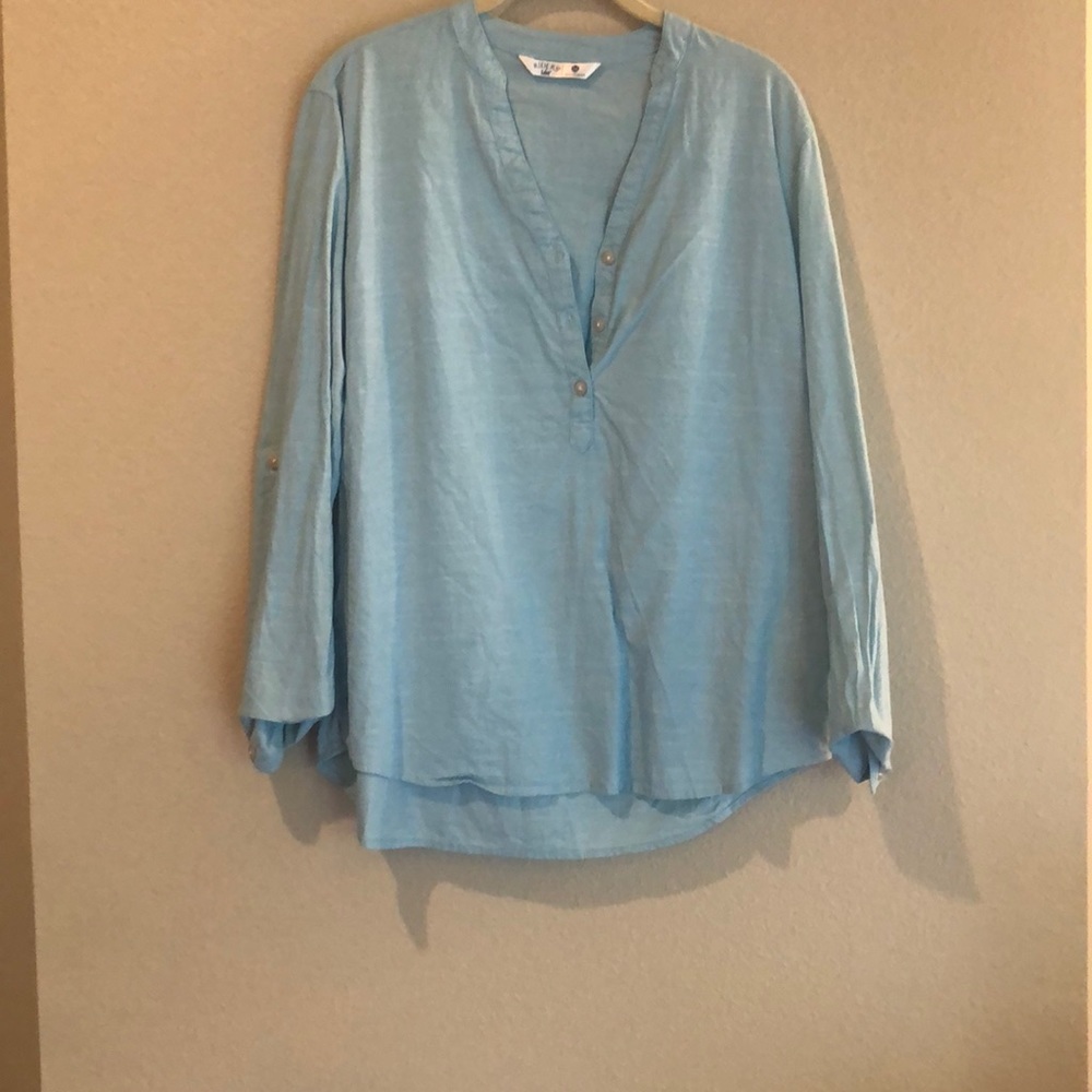 Sweet blue top
